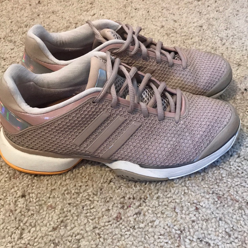 Adidas tennis shoes